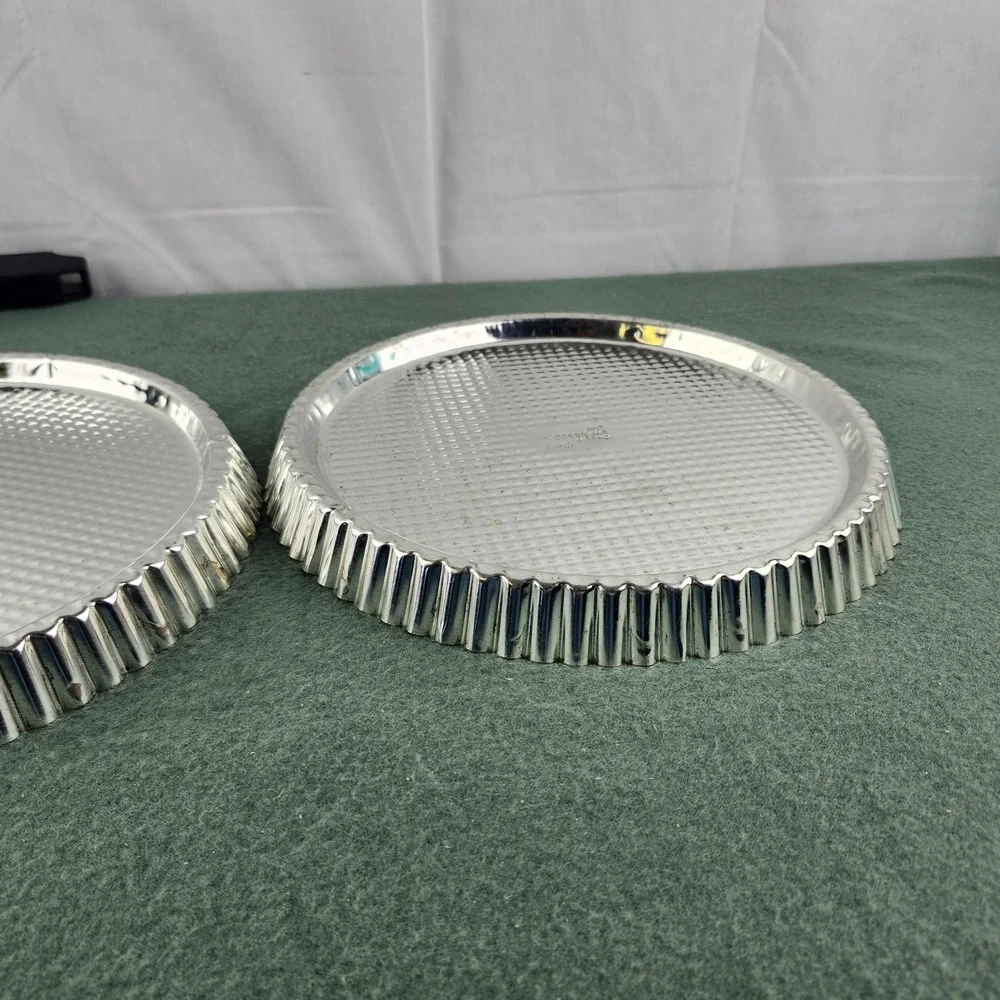 The Pampered Chef Flat Flan Pan Set Two 10
